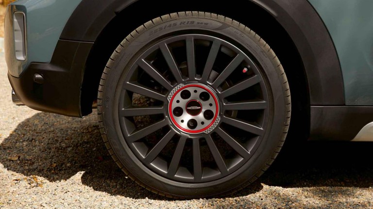 Аксесуары MINI – 19" JCW Rallye Spoke 536