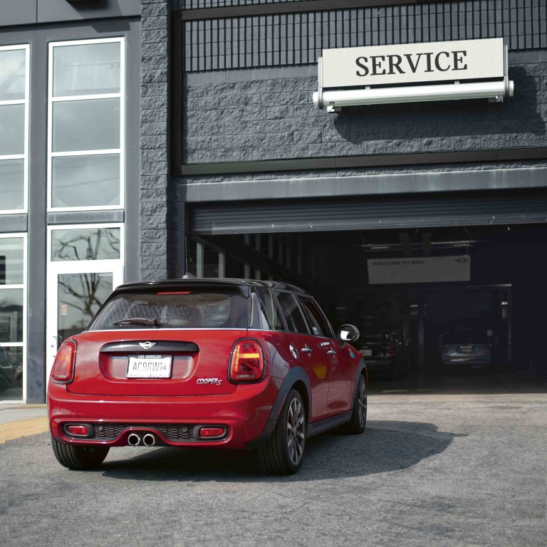 Сервис MINI – 100% - MINI Service Inclusive или MINI Service – 100% MINI – Оригинальные запчасти MINI Сервис MINI – 100% - MINI Service Inclusive или MINI Service – 100% MINI – Оригинальные запчасти MINI